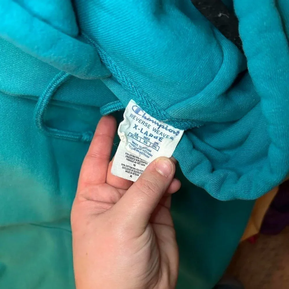 Champion Hoodie Size XL - Picture 2 of 2